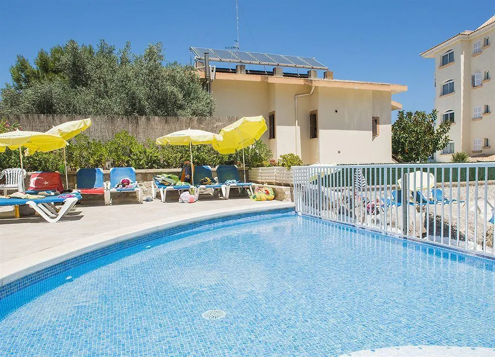 Globales Cala Bona Hotel Cala Bona  Spain